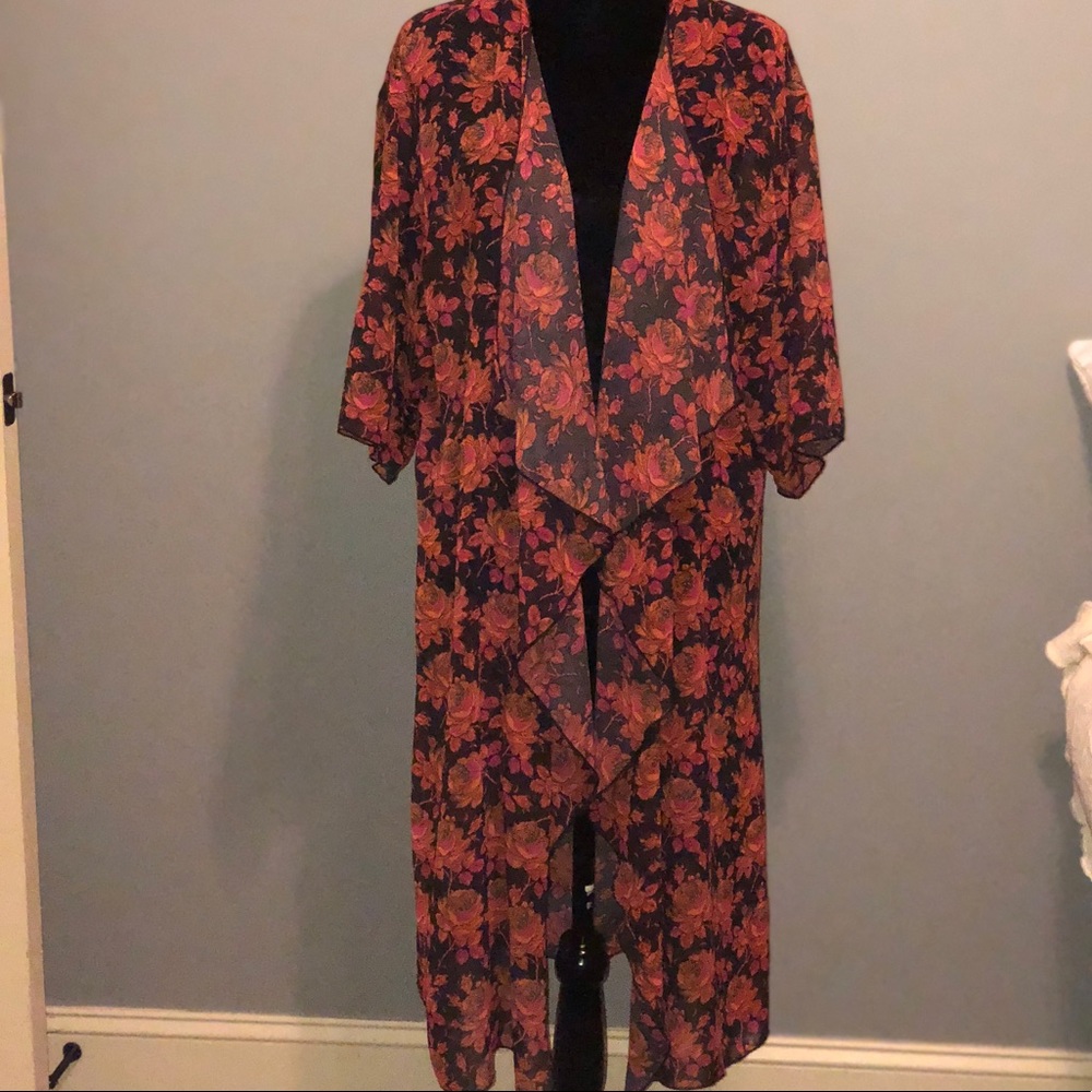 Lularoe Floral Shirley